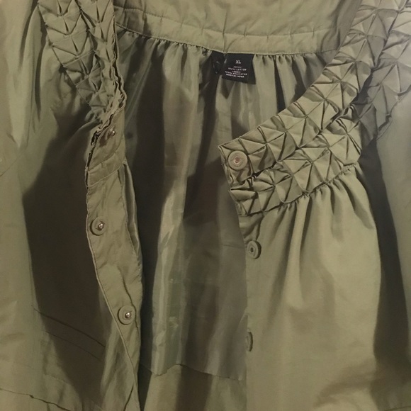 SOLD! New Directions, Green 3/4 sleeves coat - Picture 2 of 3